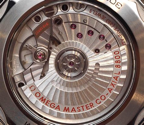 omega master chronometer calibre 8800